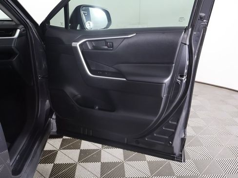 Used 2024 Toyota RAV4 LE AWD/4WD image 20