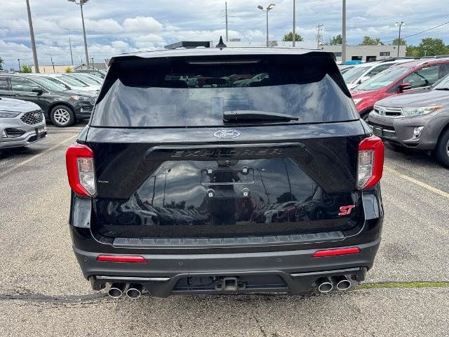 Certified 2022 Ford Explorer ST w/ Equipment Group 401A AWD/4WD image 4