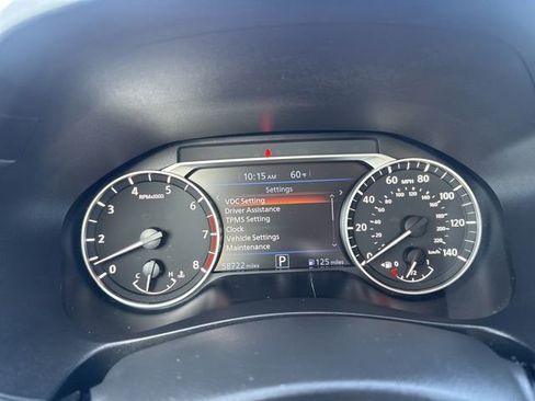 Used 2024 Nissan Altima 2.5 SV image 12