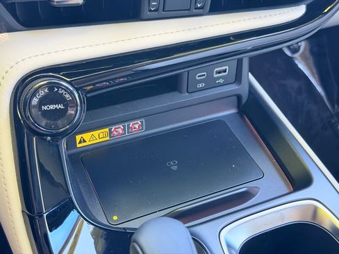 Used 2025 Lexus NX 350h AWD w/ Cold Area Package image 33