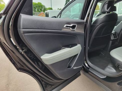 Certified 2023 Kia Sportage X-Line w/ X-Line Premium Package AWD/4WD image 23