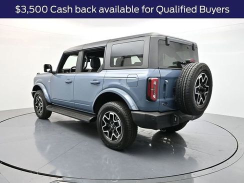 New 2025 Ford Bronco Outer Banks image 5