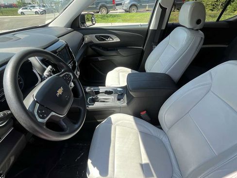 Used 2019 Chevrolet Traverse LS FWD image 15