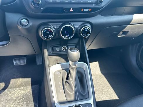 New 2026 Hyundai Venue SEL FWD image 16