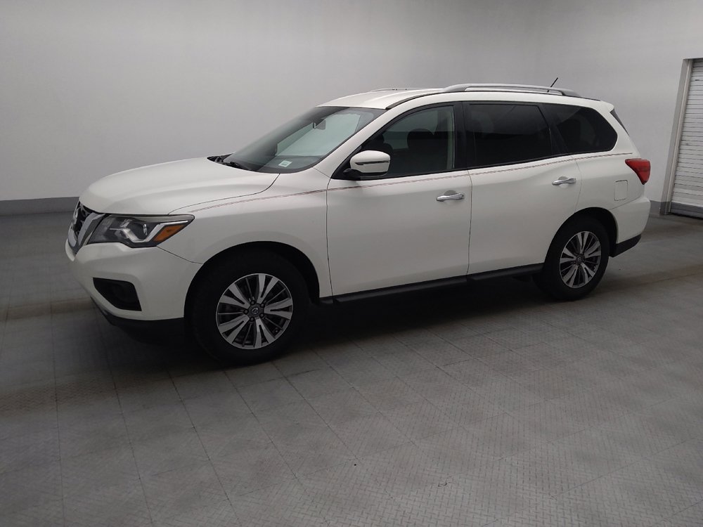 Used 2018 Nissan Pathfinder SV FWD image 2