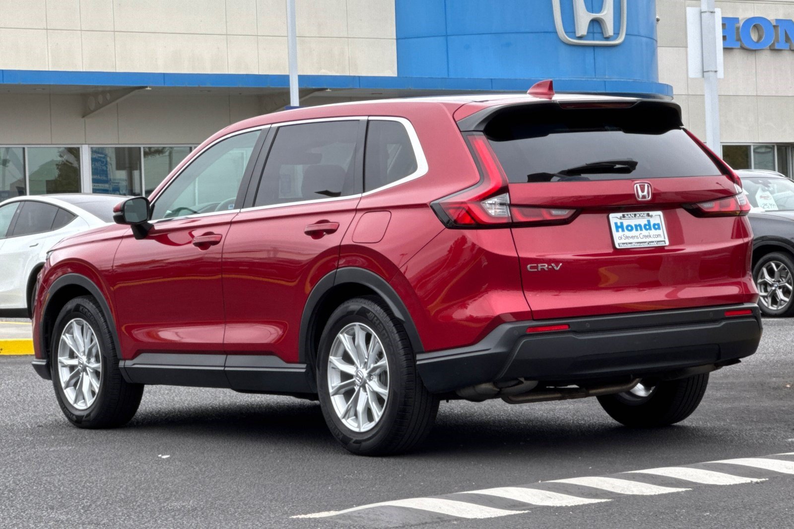 Used 2024 Honda CR-V EX-L image 3