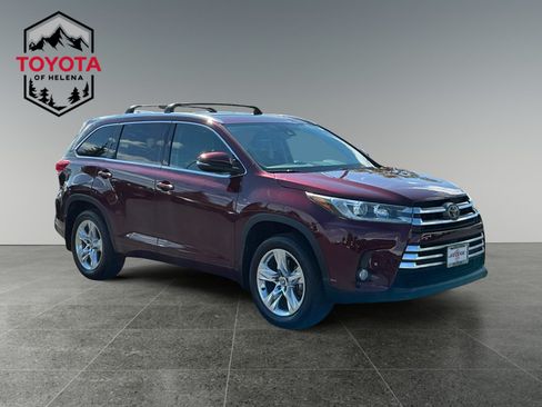 Used 2017 Toyota Highlander Limited AWD/4WD image 7