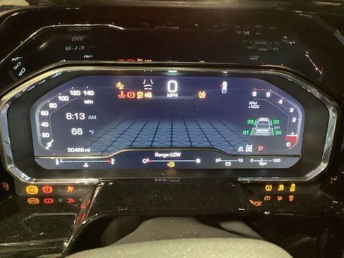 Used 2023 GMC Sierra 1500 Elevation w/ Preferred Package image 3