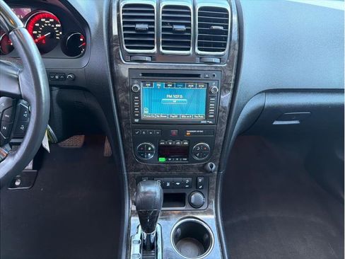 Used 2012 GMC Acadia Denali image 17