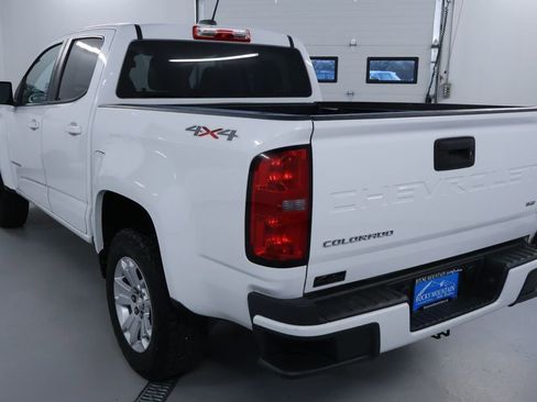 Used 2021 Chevrolet Colorado LT AWD/4WD image 5