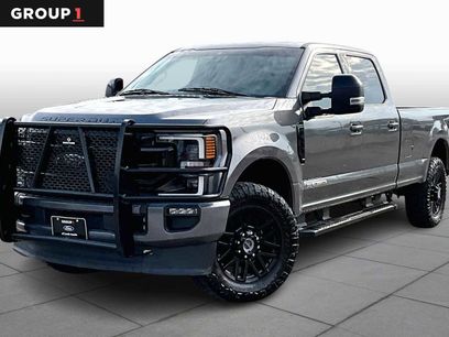 Certified 2022 Ford F250 Lariat w/ Black Appearance Package