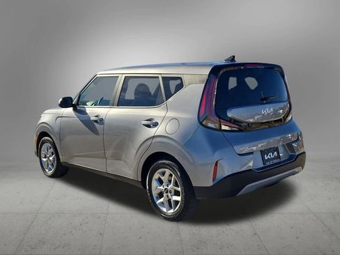 Certified 2024 Kia Soul LX w/ Option Group 015 image 4