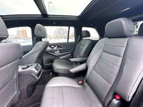 Certified 2025 Mercedes-Benz GLS 580 GLS 580 image 24