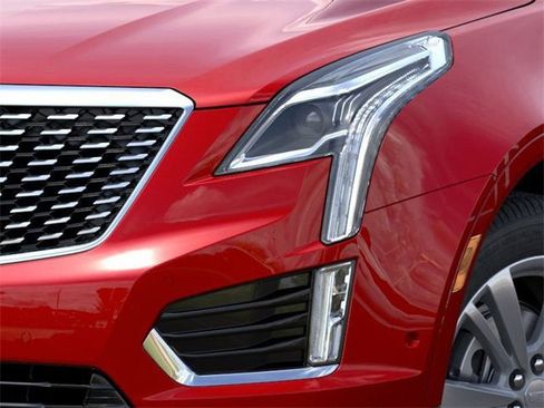 New 2026 Cadillac XT5 Premium Luxury image 10