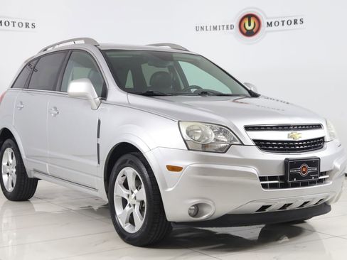 Used 2014 Chevrolet Captiva Sport LT w/ Convenience Package FWD image 17