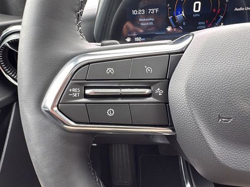 New 2026 Chevrolet Equinox LT w/ Convenience Package II FWD image 17