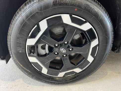 Used 2025 Hyundai Santa Fe SEL image 30