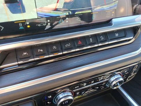 Certified 2022 GMC Sierra 1500 SLT w/ SLT Premium Plus Package image 35