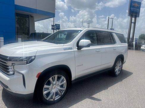 Used 2023 Chevrolet Tahoe High Country AWD/4WD image 1