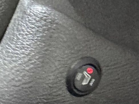 Used 2012 Hyundai Santa Fe GLS image 24