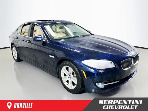 Used 2013 BMW 528i xDrive Sedan image 1