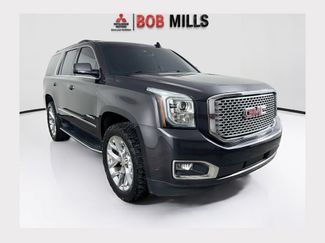 Used 2017 GMC Yukon Denali w/ Open Road Package AWD/4WD video 1