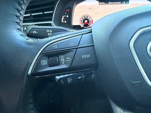 Used 2020 Audi Q7 3.0T Premium Plus w/ Premium Plus Package AWD/4WD image 19