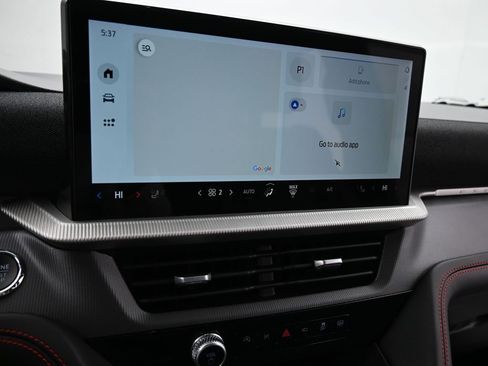 Used 2025 Ford Explorer ST-Line image 14