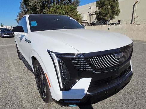 Used 2025 Cadillac Escalade IQ Sport 1 image 6