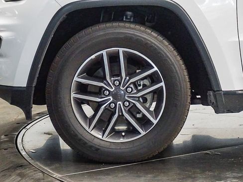 Used 2020 Jeep Grand Cherokee Limited w/ Luxury Group II image 9