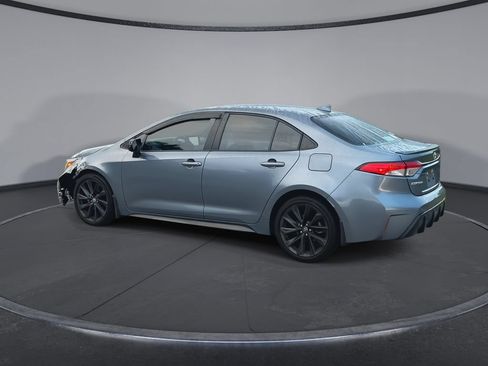 Used 2024 Toyota Corolla SE FWD image 6