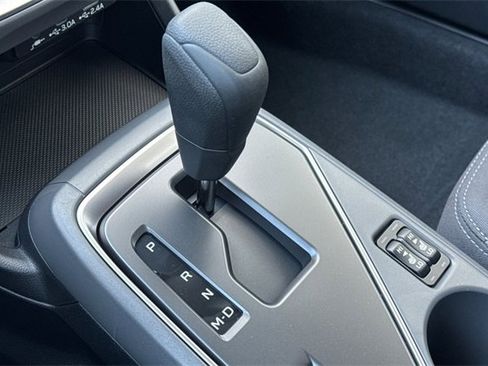 Used 2025 Subaru Crosstrek 2.0i Premium image 18