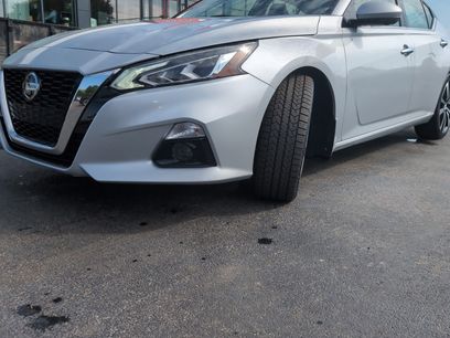 Used 2019 Nissan Altima 2.5 Platinum