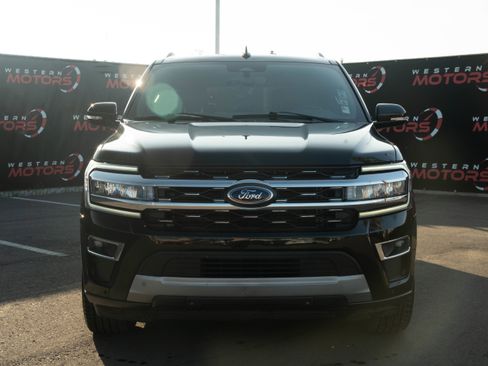 Used 2024 Ford Expedition Max Limited image 2