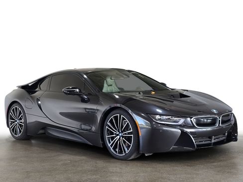 Used 2014 BMW i8 AWD/4WD image 3