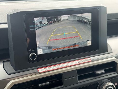 Used 2025 Toyota Tacoma SR5 image 28