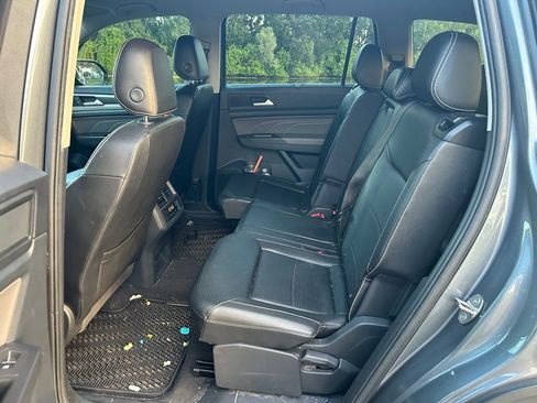 Used 2022 Volkswagen Atlas SE FWD image 15