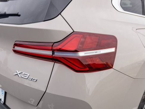 New 2026 BMW X3 xDrive30 w/ Premium Package image 3
