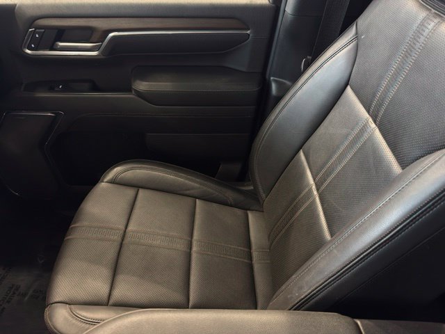 Certified 2024 Chevrolet Silverado 3500 High Country w/ LPO, Dark Essentials Package AWD/4WD image 25