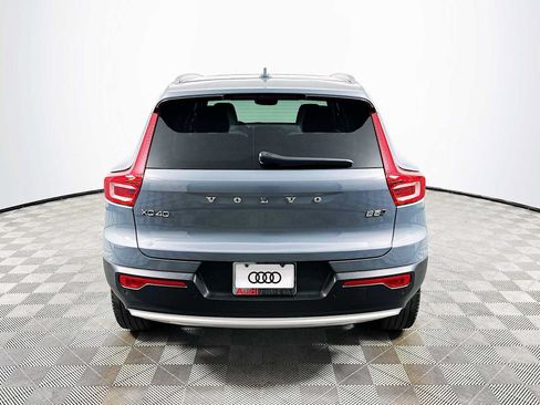 Used 2023 Volvo XC40 B5 Plus w/ Driver Assist Package AWD/4WD image 6