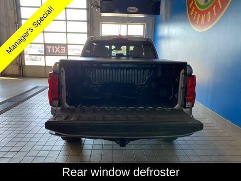 Used 2026 Chevrolet Colorado Trail Boss AWD/4WD image 9