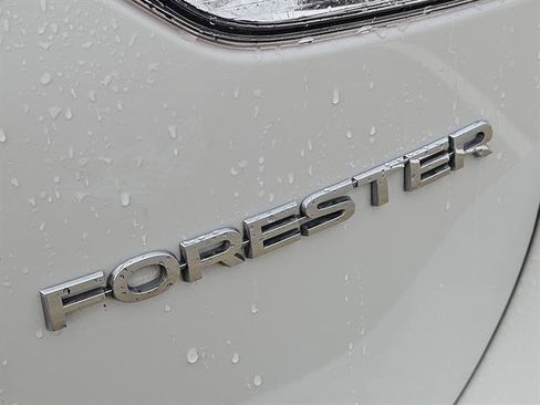 Certified 2023 Subaru Forester Premium image 8