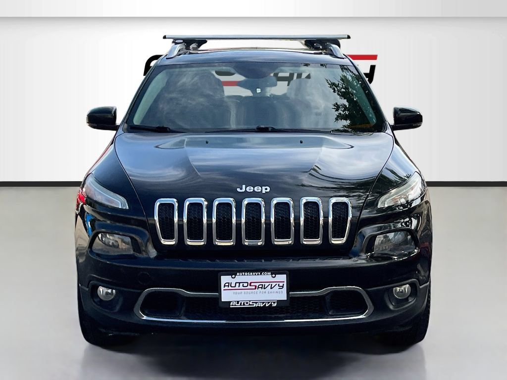 Used 2015 Jeep Cherokee Limited w/ Luxury Group AWD/4WD image 2