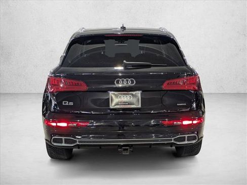 Used 2020 Audi Q5 e Premium Plus w/ Premium Plus Package image 8