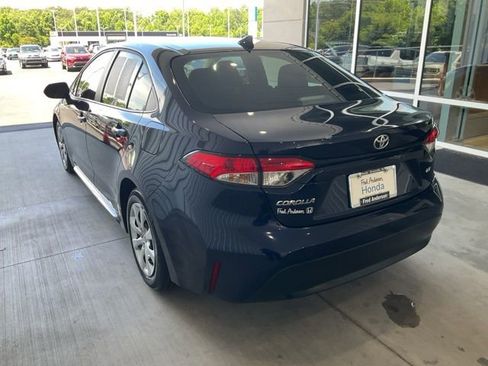 Used 2025 Toyota Corolla LE FWD image 20