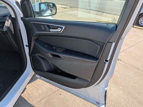 Used 2023 Ford Edge SEL w/ Convenience Package AWD/4WD image 17