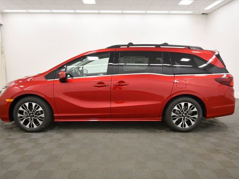 New 2026 Honda Odyssey Elite image 4