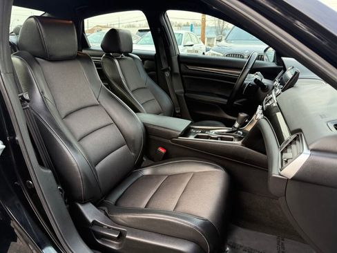 Used 2022 Honda Accord Sport image 28
