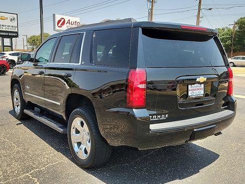Used 2018 Chevrolet Tahoe LT w/ LT Signature Package RWD image 3