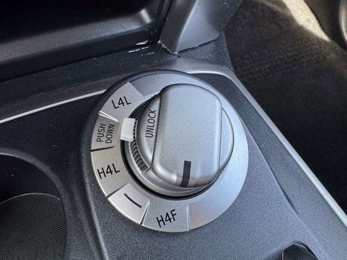 Used 2018 Toyota 4Runner Limited image 28